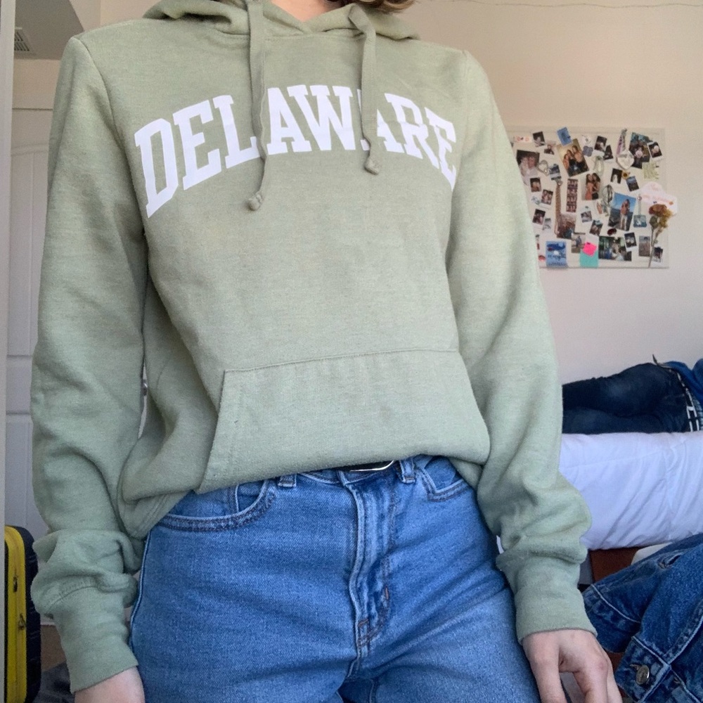 University of Delaware Sweatshirt